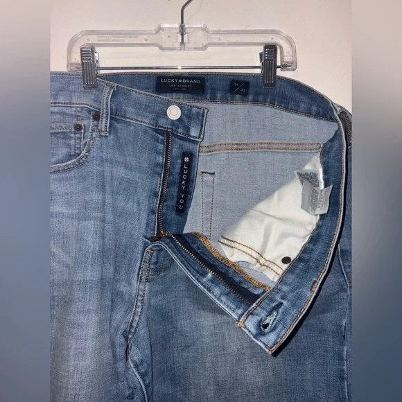 Lucky Brand Men’s Slim Straight 122 Blue Denim Jeans - Picture 5 of 8